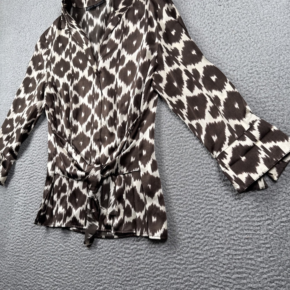 Lafayette 148 Silk Top Womens 4 Button Up 3/4 Sleeve Tie Front‎ Animal Career - Picture 3 of 14